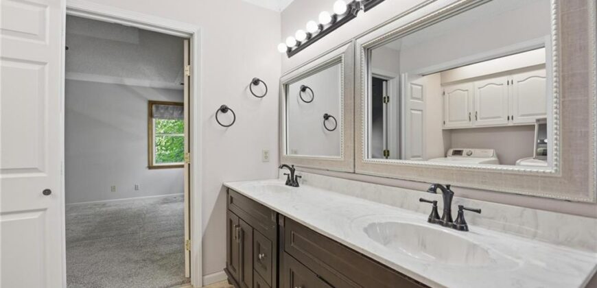 4100 NE SHADY LANE Drive, Gladstone, MO 64119