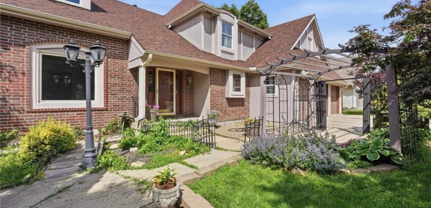 4100 NE SHADY LANE Drive, Gladstone, MO 64119