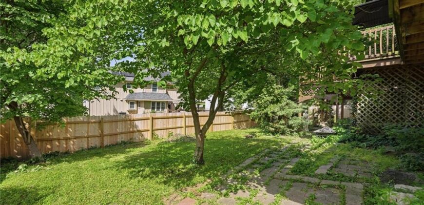 4100 NE SHADY LANE Drive, Gladstone, MO 64119