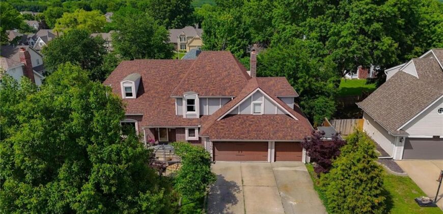 4100 NE SHADY LANE Drive, Gladstone, MO 64119