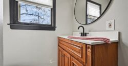 6017 N Howard Avenue, Gladstone, MO 64118