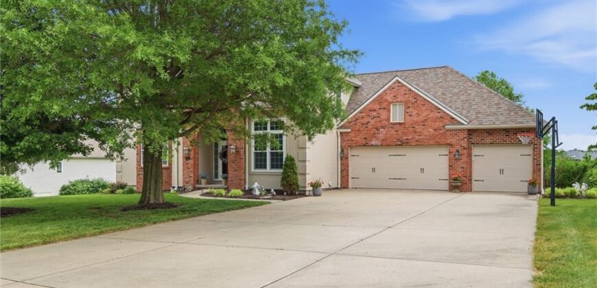 13025 WOODRIDGE Street, Platte City, MO 64079