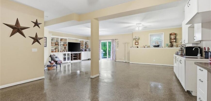 13025 WOODRIDGE Street, Platte City, MO 64079