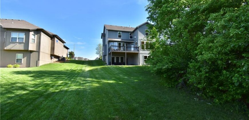 8218 NE 90th Street, Kansas City, MO 64157