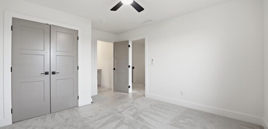 8415 NW 90th Street, Kansas City, MO 64153