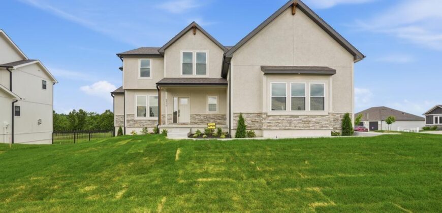 8415 NW 90th Street, Kansas City, MO 64153