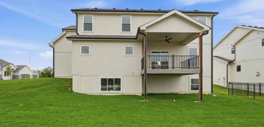 8415 NW 90th Street, Kansas City, MO 64153