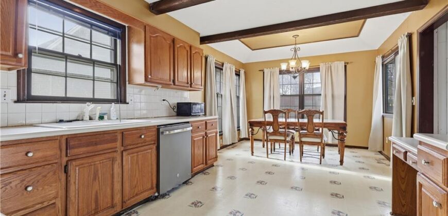 7922 N Northwood Road, Kansas City, MO 64151