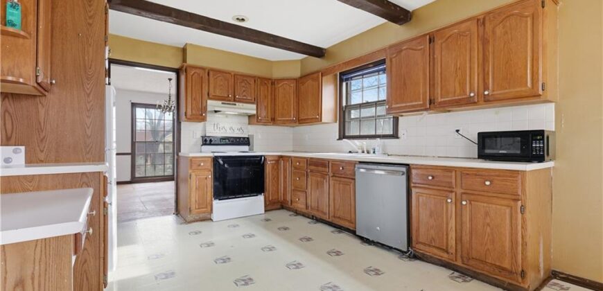 7922 N Northwood Road, Kansas City, MO 64151