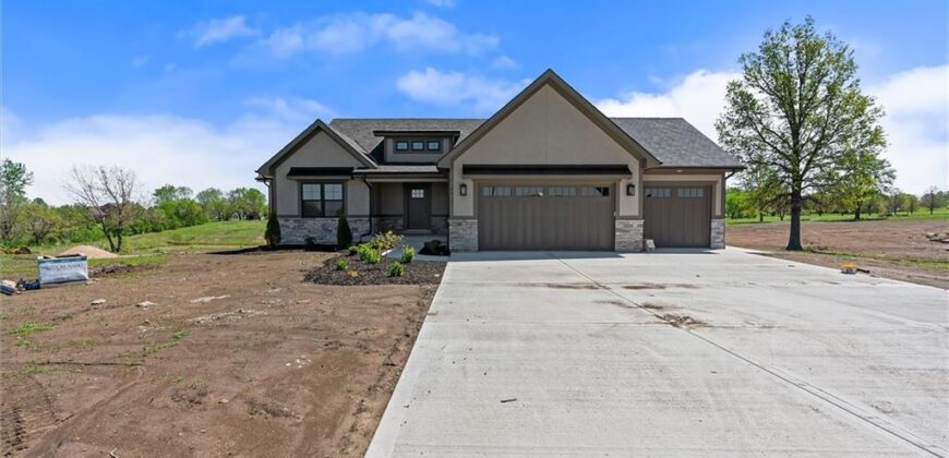 9619 Stockdale Road, Liberty, MO 64068