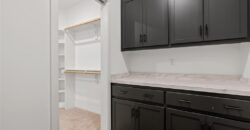 9619 Stockdale Road, Liberty, MO 64068