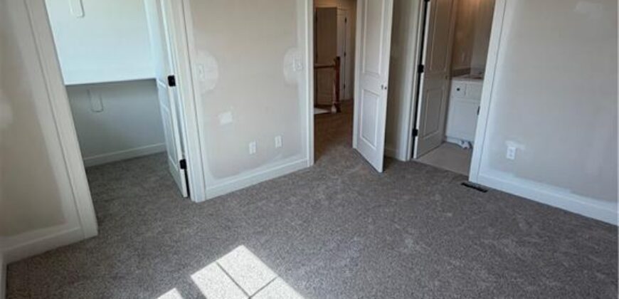 13630 Clover Court, Kearney, MO 64060