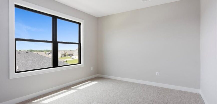 13630 Clover Court, Kearney, MO 64060
