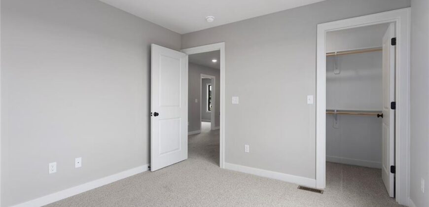 13630 Clover Court, Kearney, MO 64060