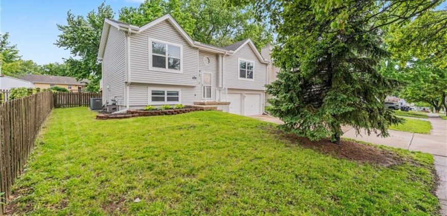 8531 NE 110th Terrace, Kansas City, MO 64157