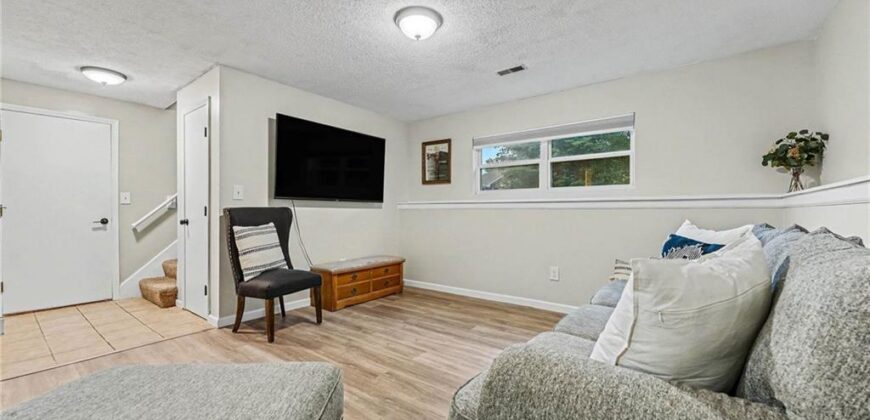 8531 NE 110th Terrace, Kansas City, MO 64157
