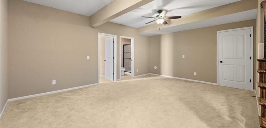 194 N Camelot Drive, Liberty, MO 64068