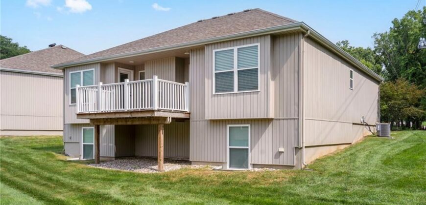 194 N Camelot Drive, Liberty, MO 64068