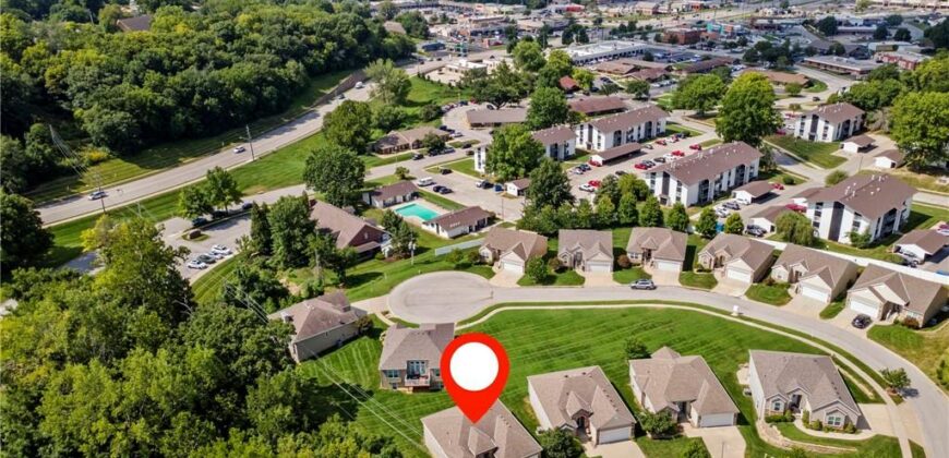 194 N Camelot Drive, Liberty, MO 64068