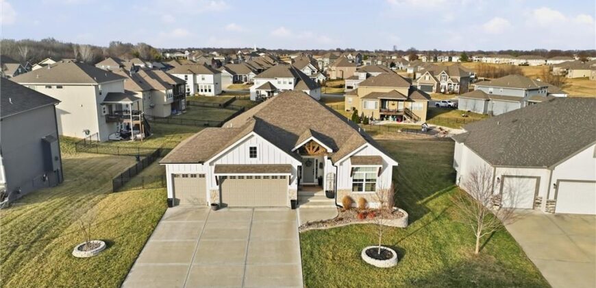 318 Old Trail Run N/A, Kearney, MO 64060