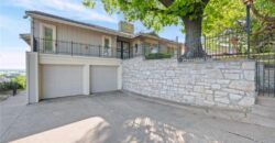 3630 N Briarcliff Road, Kansas City, MO 64116