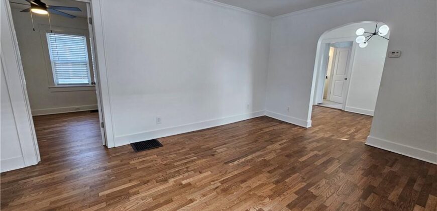 1229 E 24th Avenue, North Kansas City, MO 64116
