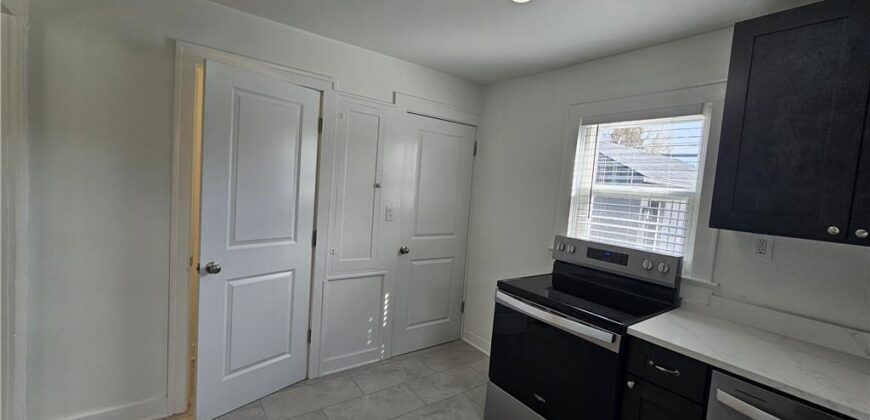 1229 E 24th Avenue, North Kansas City, MO 64116