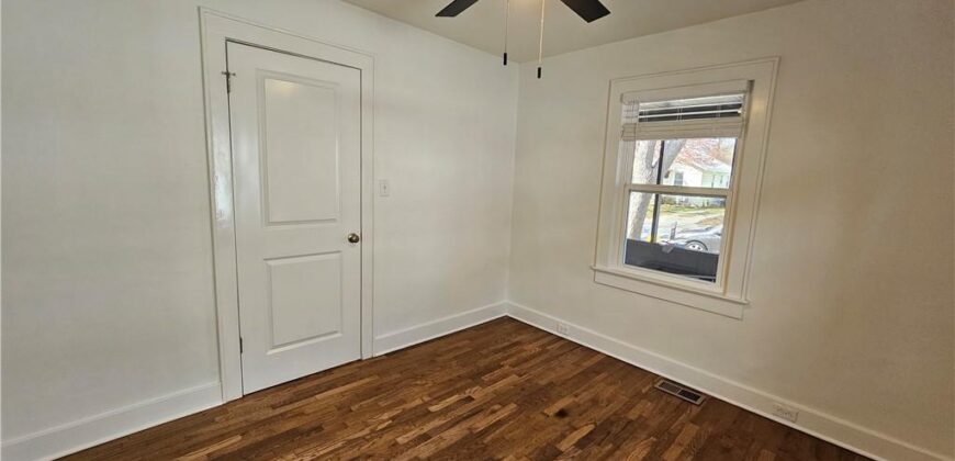 1229 E 24th Avenue, North Kansas City, MO 64116
