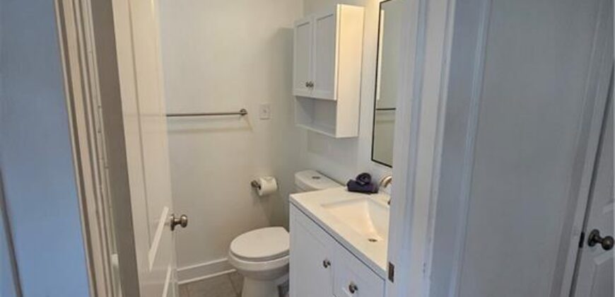 1229 E 24th Avenue, North Kansas City, MO 64116