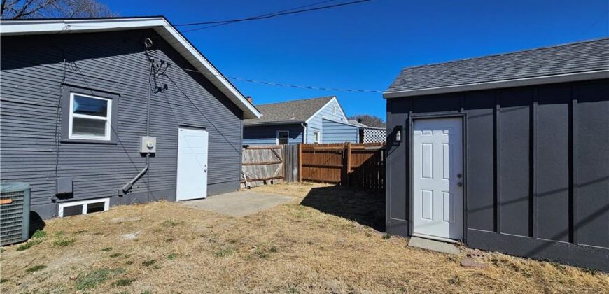 1229 E 24th Avenue, North Kansas City, MO 64116