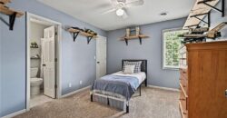 1561 Parkside Drive, Liberty, MO 64068