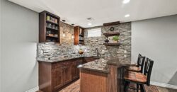 1561 Parkside Drive, Liberty, MO 64068