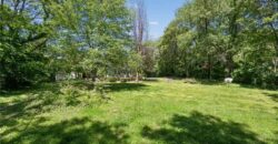 424 Walnut Street, Weston, MO 64098
