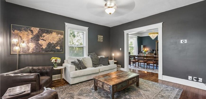 424 Walnut Street, Weston, MO 64098