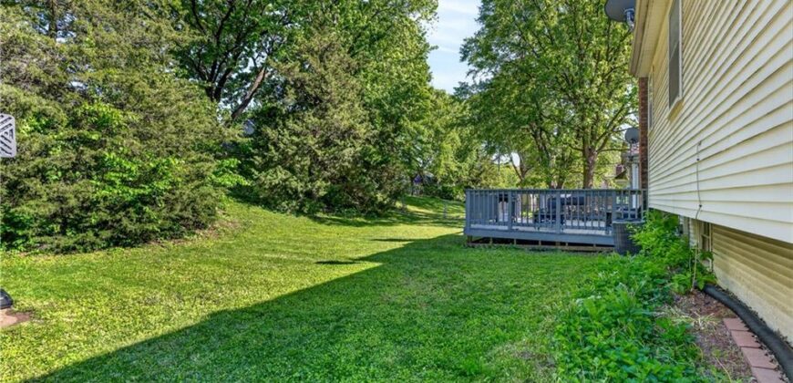 6305 N Bales Avenue, Gladstone, MO 64119