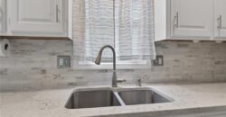 4012 NE 63rd Street, Gladstone, MO 64119