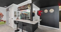 4012 NE 63rd Street, Gladstone, MO 64119