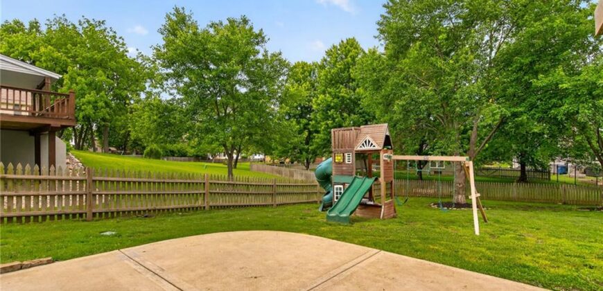 4012 NE 63rd Street, Gladstone, MO 64119