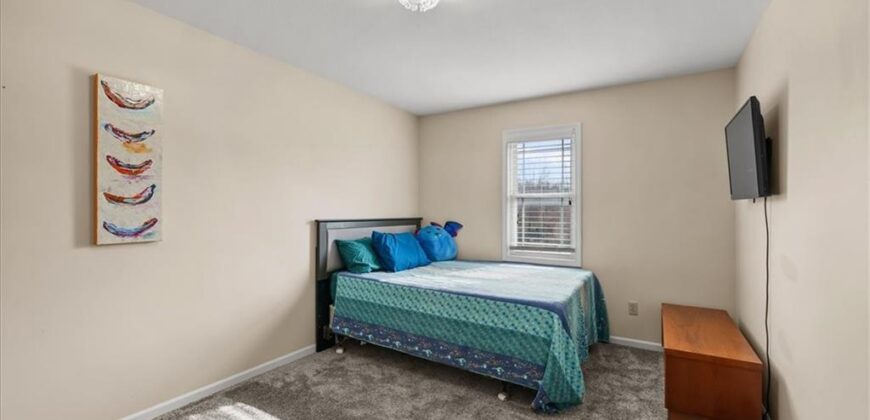 1104 Regency Drive, Kearney, MO 64060