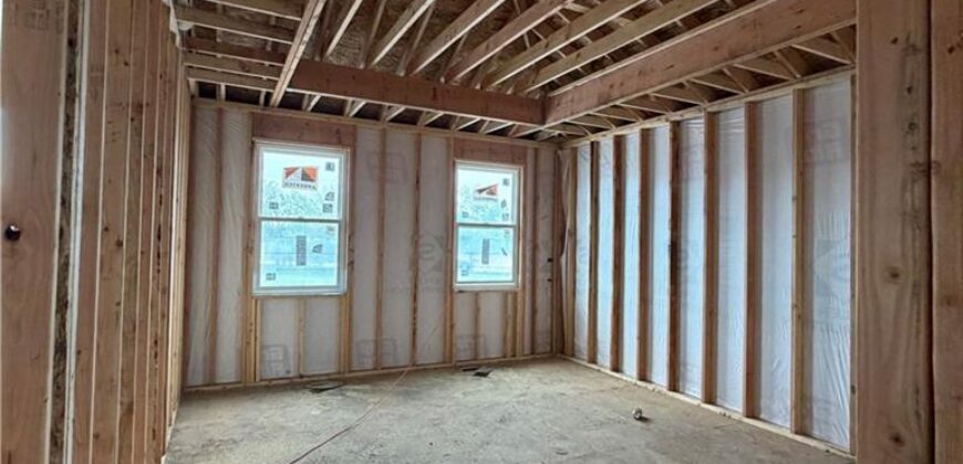 2357 Prairie Creek Drive, Kearney, MO 64060
