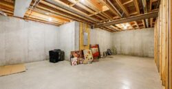 10008 N Revere Court, Kansas City, MO 64154