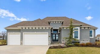 10008 N Revere Court, Kansas City, MO 64154