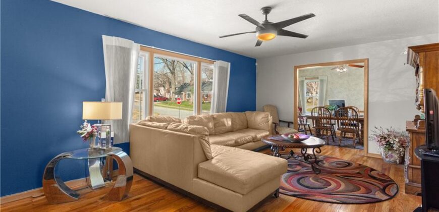 4819 NE Sherwood Drive, Kansas City, MO 64119