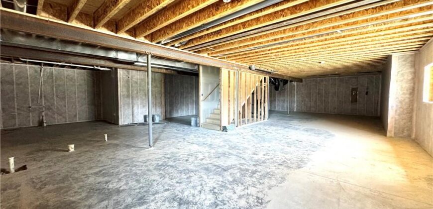7605 NE 103rd Terrace, Kansas City, MO 64157