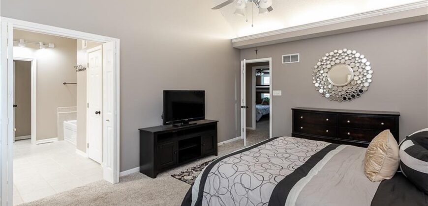 7203 NW Eastside Drive, Weatherby Lake, MO 64152