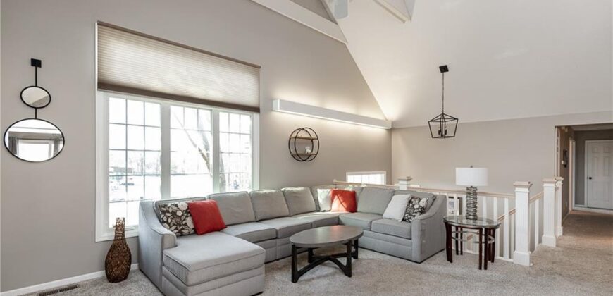 7203 NW Eastside Drive, Weatherby Lake, MO 64152