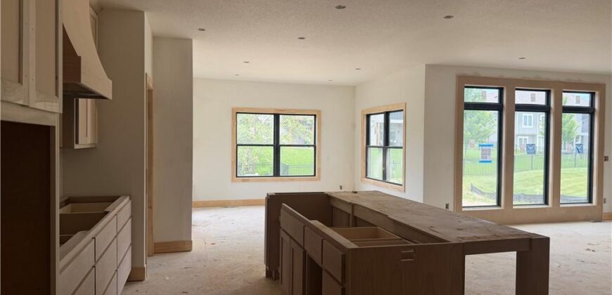 3014 NE 102nd Street, Kansas City, MO 64155