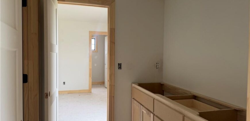 3014 NE 102nd Street, Kansas City, MO 64155
