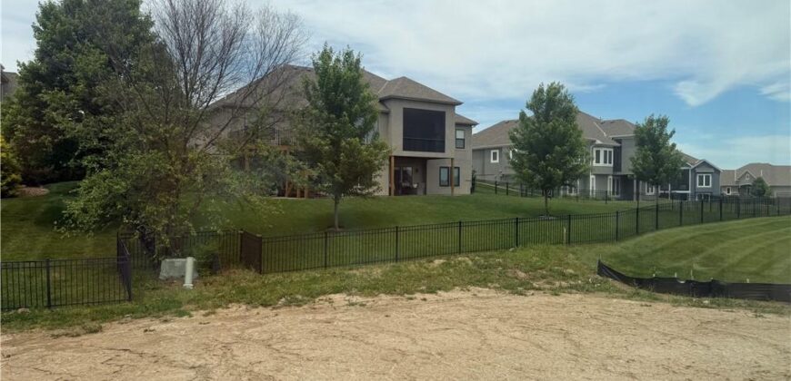3014 NE 102nd Street, Kansas City, MO 64155