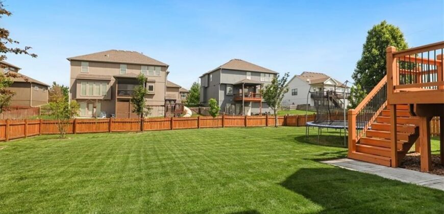 1316 NE 107th Street, Kansas City, MO 64155